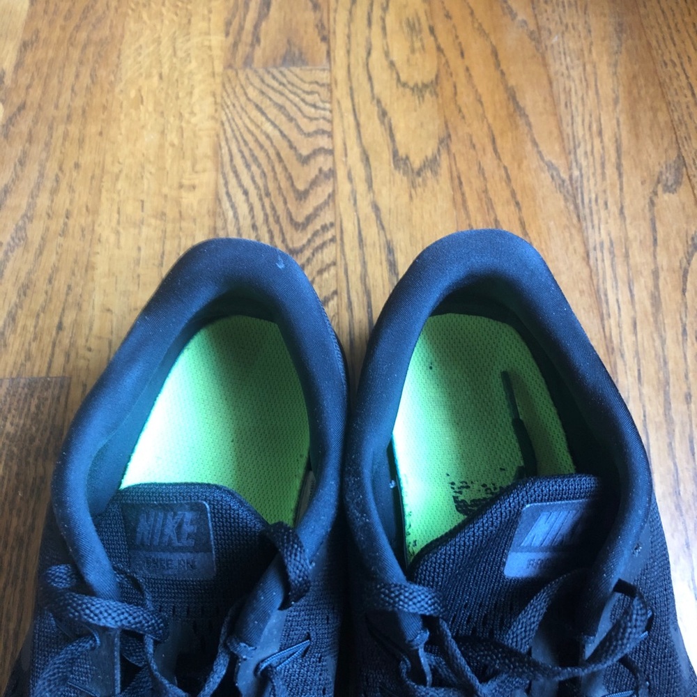 Nike Mens Free RN Shoes - Picture 10 of 12